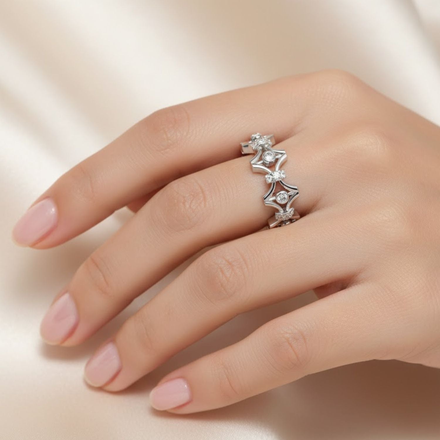 Lab Grown Diamond 0.25 CTW Round Openwork Geometric Band Ring- Sterling Silver