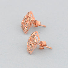 Load image into Gallery viewer, diamond earring