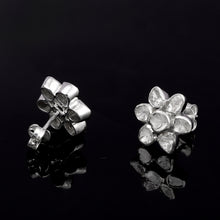 Load image into Gallery viewer, 0.50 CTW Diamond Polki Flower Stud Earrings
