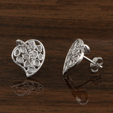Load image into Gallery viewer, 0.50 CTW Slice Polki Diamond Heart Earring