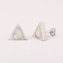 Load image into Gallery viewer, 1.20 CTW Diamond Polki Triangular Stud Earrings
