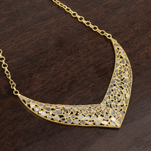 Load image into Gallery viewer, 16 CTW Diamond Polki V Shaped Necklace
