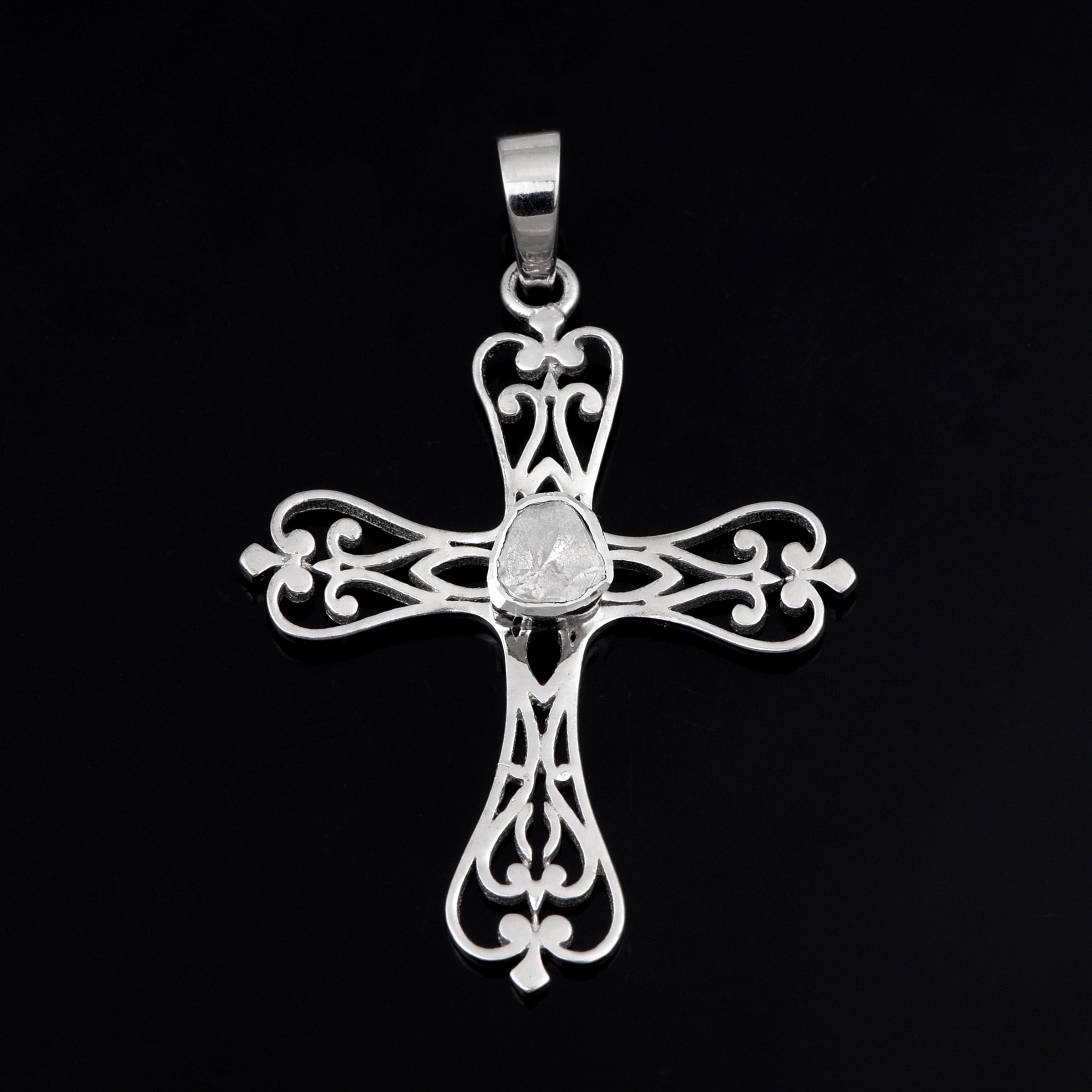 0.15 CTW Diamond Polki Cross Pendant