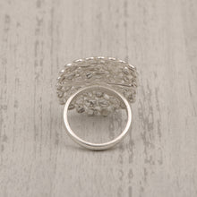 Load image into Gallery viewer, 3 CTW Diamond Polki Cluster Ring