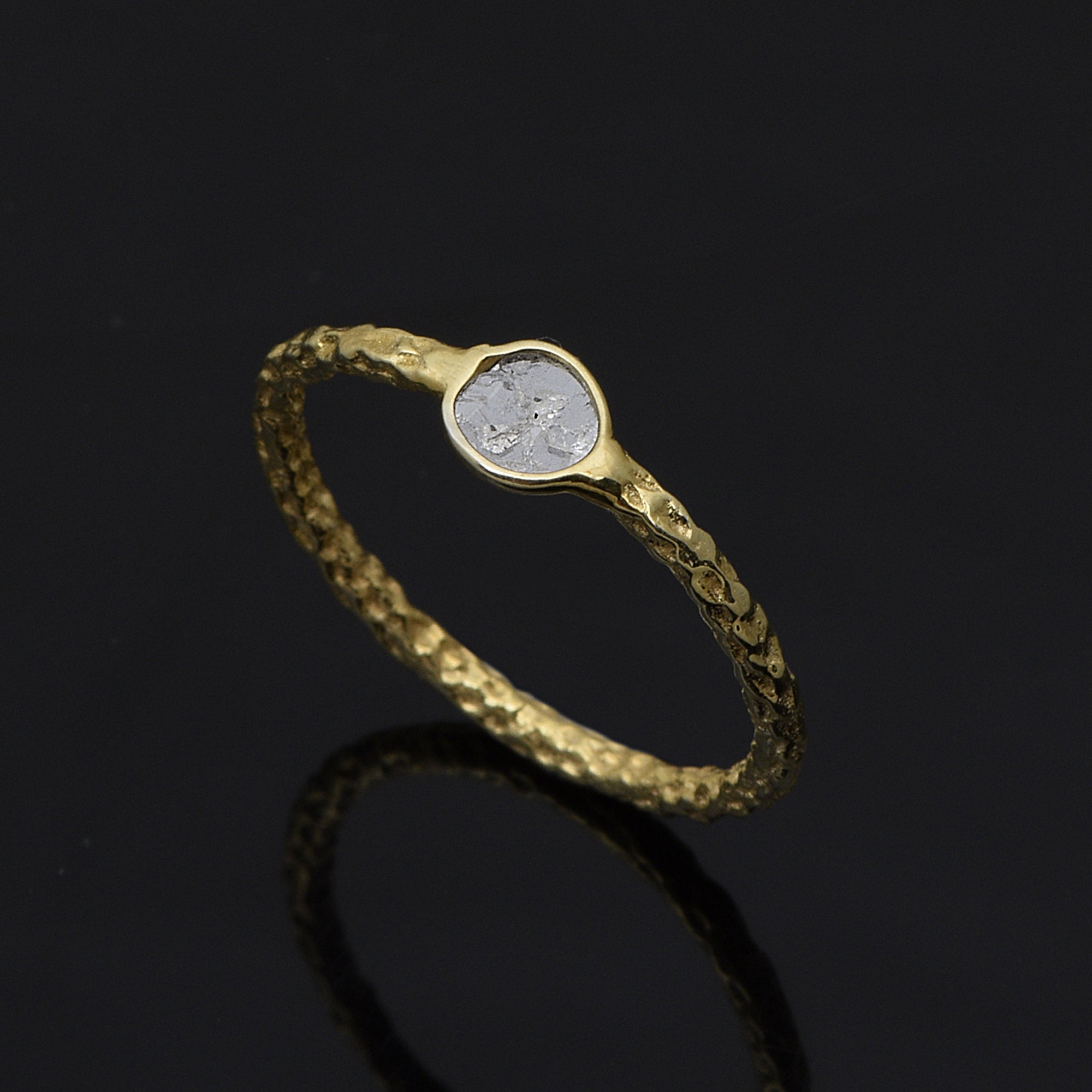 0.20 CTW Diamond Polki Tiny Ring