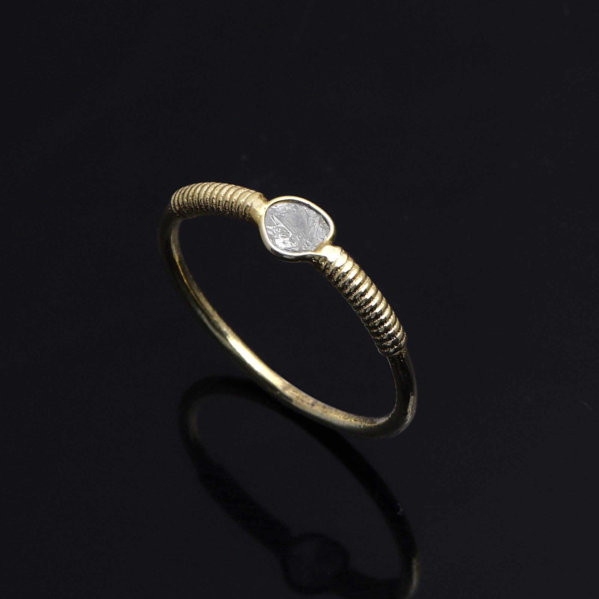 0.20 CTW Diamond Polki Tiny Minimalist Ring