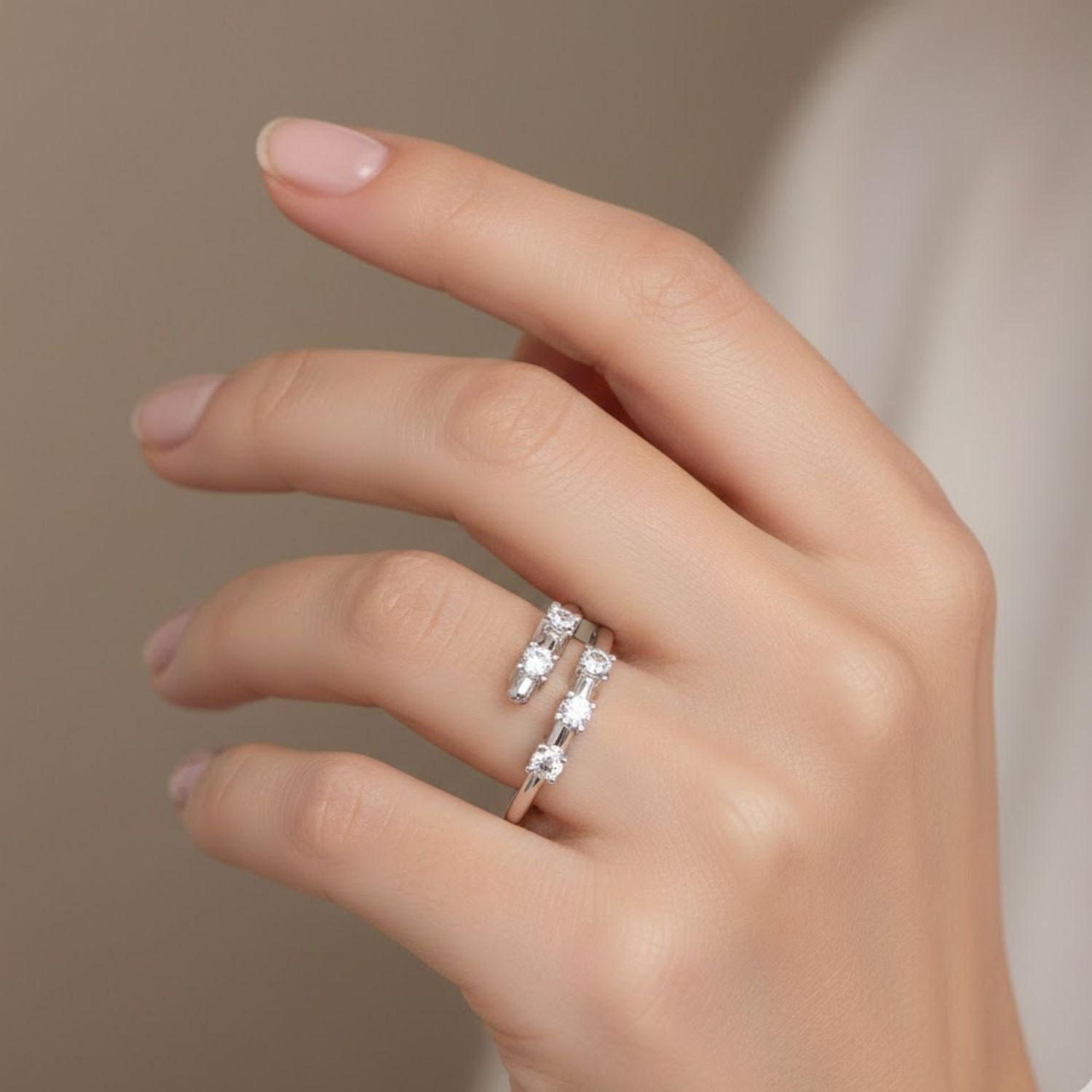 Lab Grown Diamond 0.20 CTW Round Open Band Ring- Sterling Silver