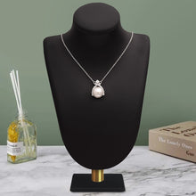 Load image into Gallery viewer, Pearl Classic Ribbon Necklace – Sterling Silver
