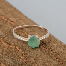 Load image into Gallery viewer, Emerald Classic Solitaire Design Ring – Sterling Silver
