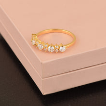 Load image into Gallery viewer, Moissanite Ring
