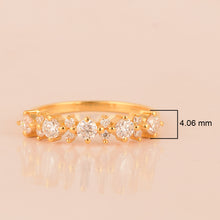 Load image into Gallery viewer, Moissanite Ring
