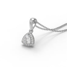Load image into Gallery viewer, Moissanite Ring
