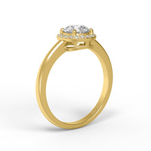 Load image into Gallery viewer, Moissanite Ring
