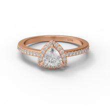 Load image into Gallery viewer, Moissanite Ring
