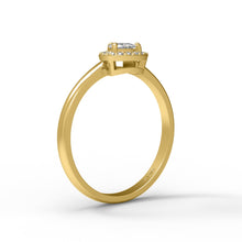 Load image into Gallery viewer, Moissanite Ring
