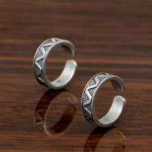 Load image into Gallery viewer, 925 Sterling Silver Zigzag Pattern Adjustable Toe Ring
