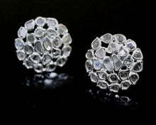 Load and play video in Gallery viewer, Diamond Polki Cluster Pendant Set
