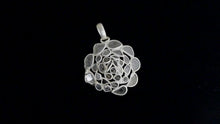Load and play video in Gallery viewer, 1.50 CTW Diamond Polki Vintage Rose Pendant
