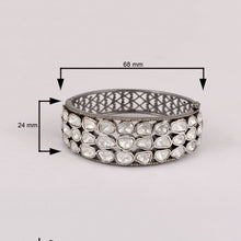 Load image into Gallery viewer, 16.50 CTW Diamond Polki Solid Bracelet
