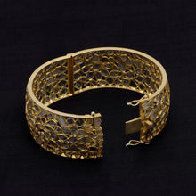 Load image into Gallery viewer, 20 CTW Diamond Polki Openable Bangle Bracelet
