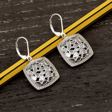 Load image into Gallery viewer, Diamond Polki Square Pendant Set
