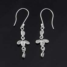 Load image into Gallery viewer, 0.50 CTW Diamond Polki Dangles Handmade Earrings
