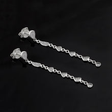 Load image into Gallery viewer, 1 CTW Diamond Polki Long Chain Thread Earrings
