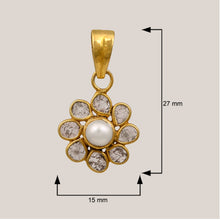 Load image into Gallery viewer, Diamond Polki Pearl Floral Pendant Set
