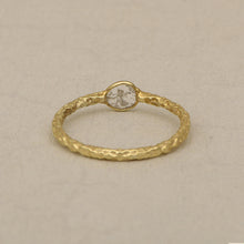 Load image into Gallery viewer, 0.20 CTW Diamond Polki Tiny Ring
