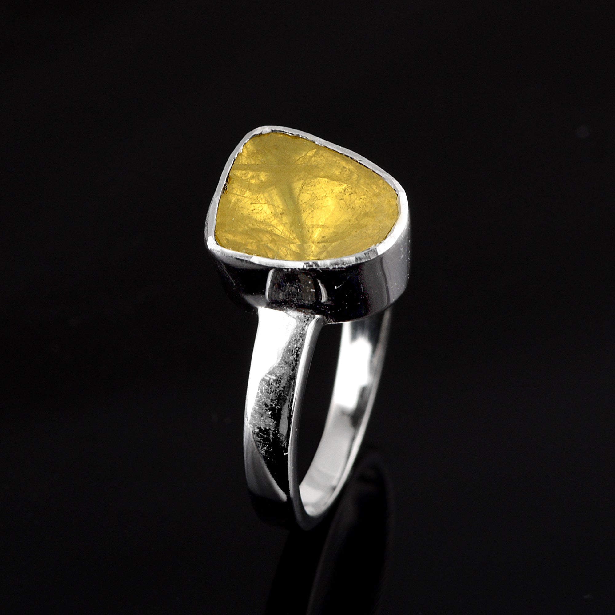 0.50 CTW Natural Sparkling Yellow Diamond Polki Solitaire Handmade Women Ring