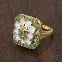 Load image into Gallery viewer, Diamond Polki Emerald Pendant Set
