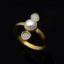 Load image into Gallery viewer, 0.50 CTW Diamond Polki Pearl Ring
