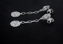 Load and play video in Gallery viewer, 2.50 CTW Diamond Polki Moonstone Dangle Earrings
